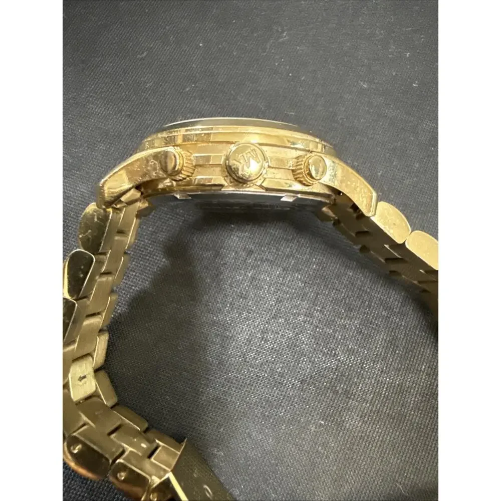 Michael Kors up auction
